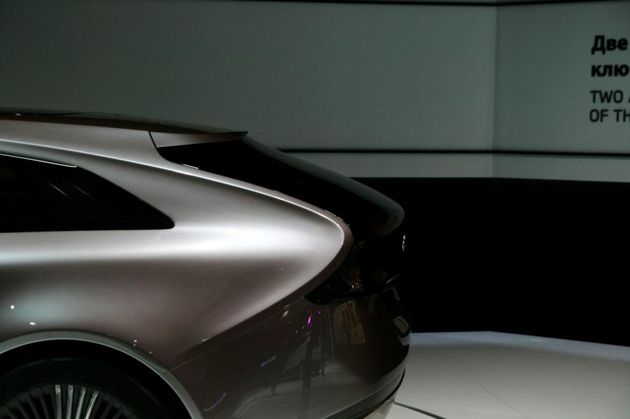  Hyundai i-oniq Concept 2012 года  (фото 10 из 65)